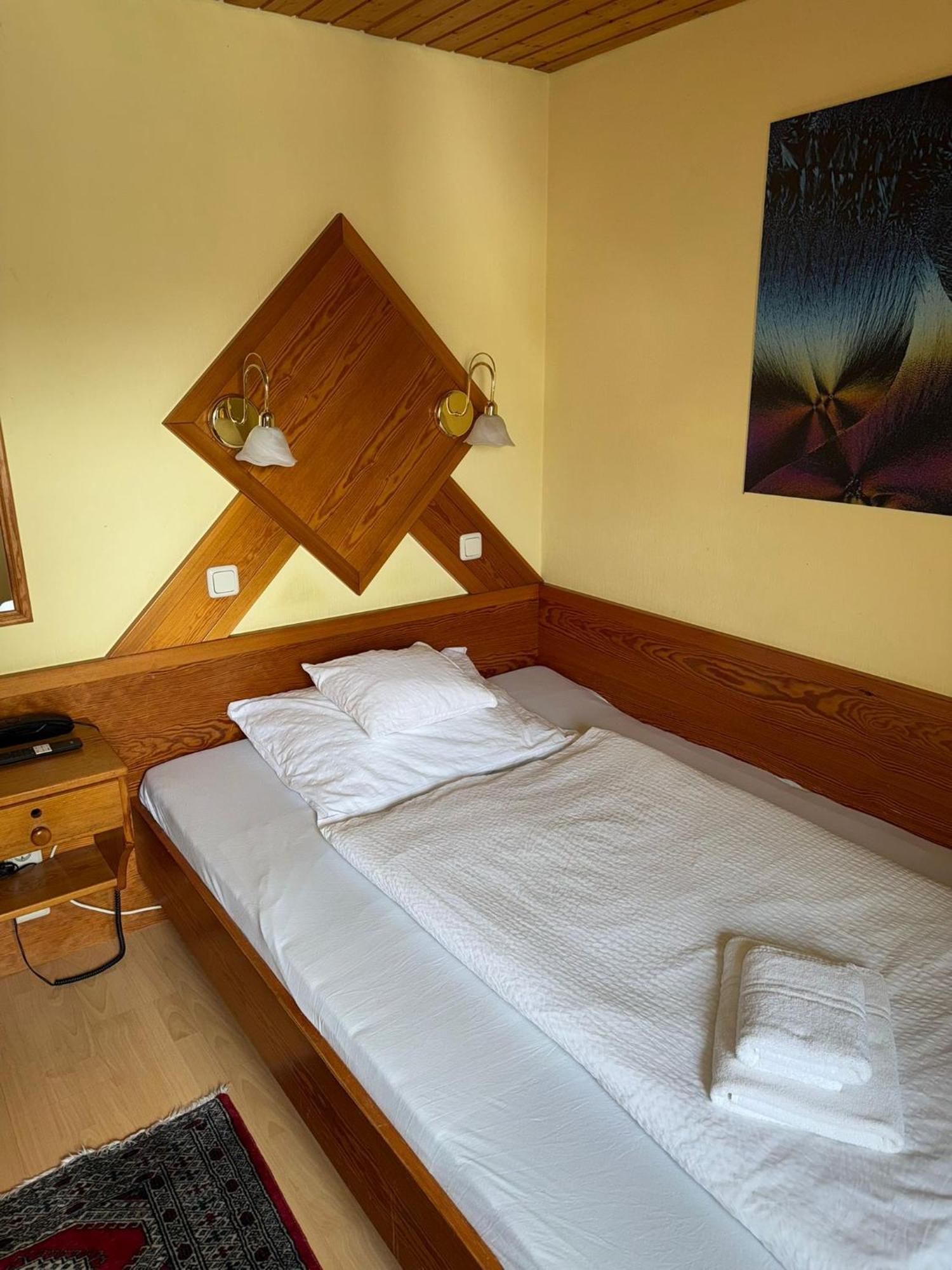 Bayerischer Hof Rehlings Hotel 3*
