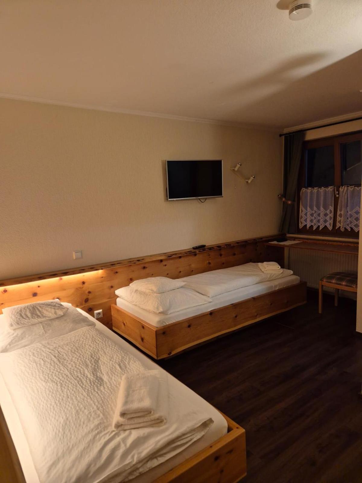 Bayerischer Hof Rehlings Hotel 3*