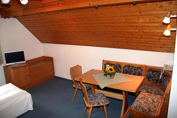 Hotel Bayerischer Hof Rehlings 3*